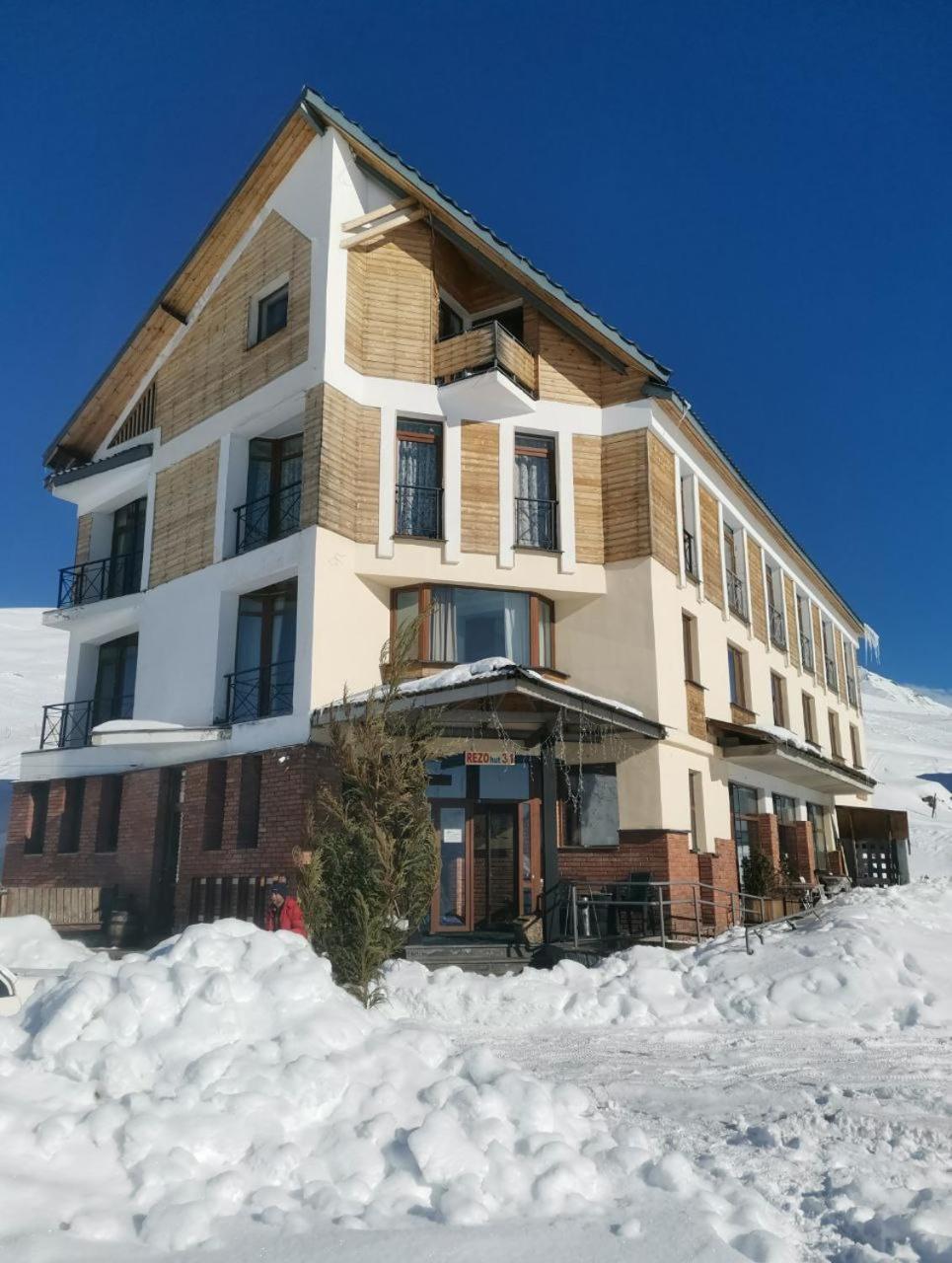 Hotel Rezohut Gudauri Exteriér fotografie